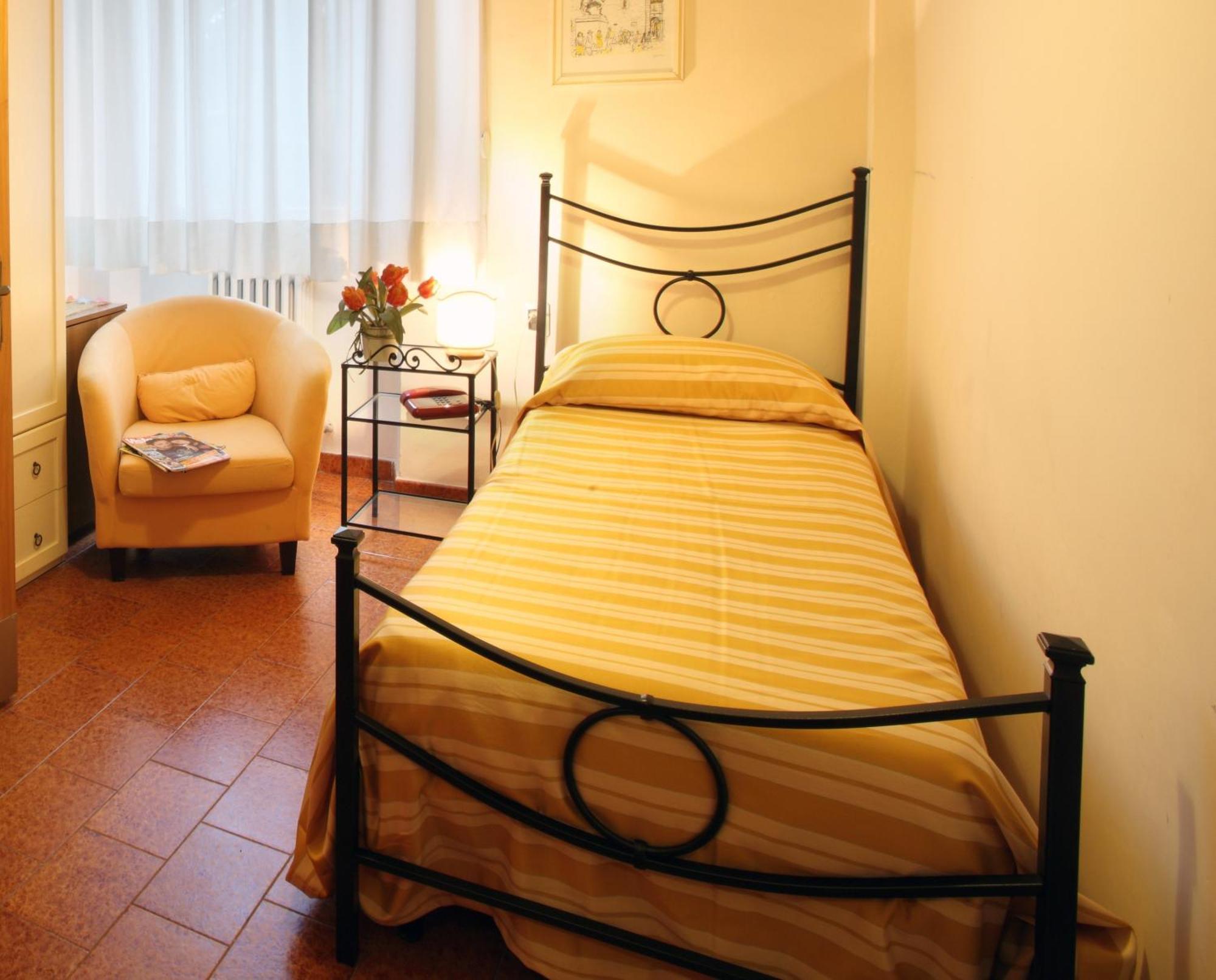 פיסטויה Hotel Prime מראה חיצוני תמונה