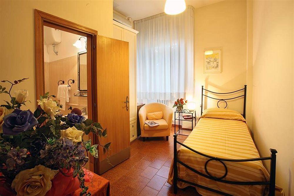 פיסטויה Hotel Prime מראה חיצוני תמונה